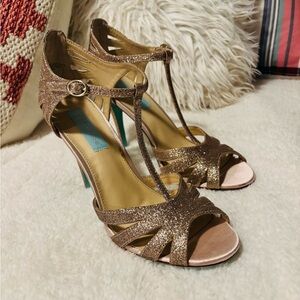 Betsy Johnson heels